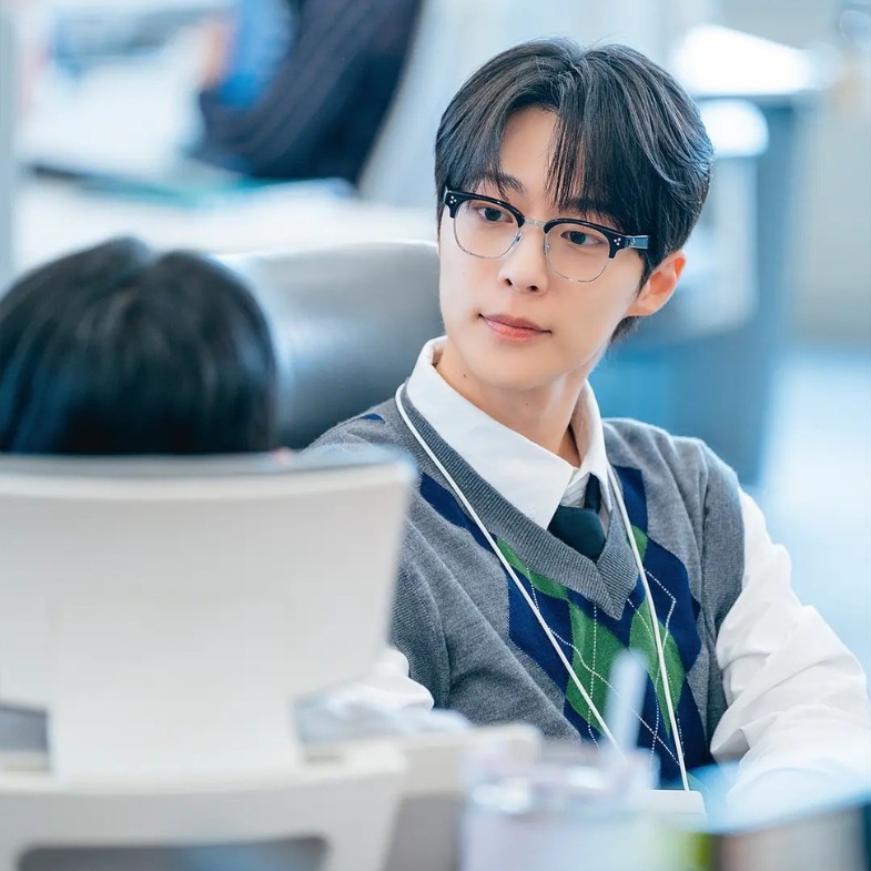 總說公司爛，卻因不好拒絕老闆而吃虧的星座TOP4：巨蟹太心軟，「這星座」人情債成薪水絆腳