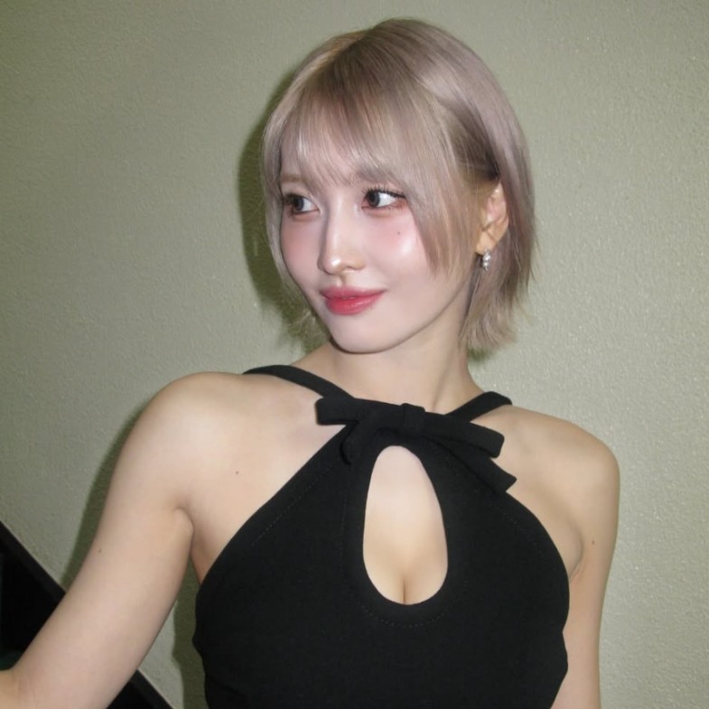 TWICE Momo短髮造型推薦 8 款！鮑伯、小貓剪、木馬捲顯臉小又減齡