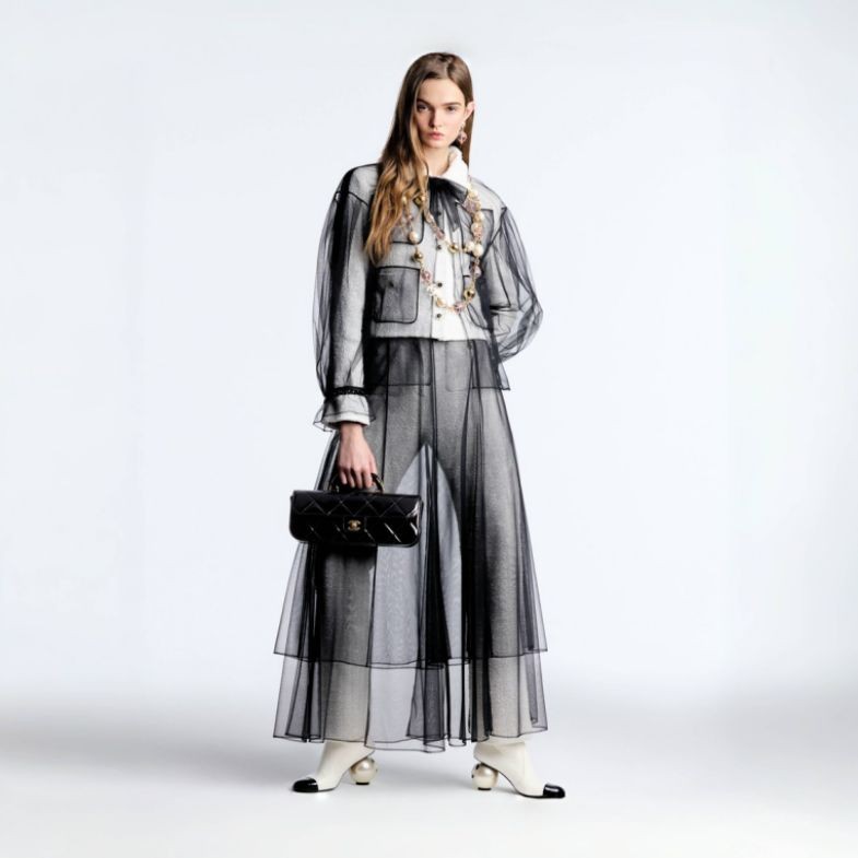 Chanel 2025秋冬重點鞋款推薦Top 6：珍珠鞋根成焦點，蝴蝶結短靴搭配性高