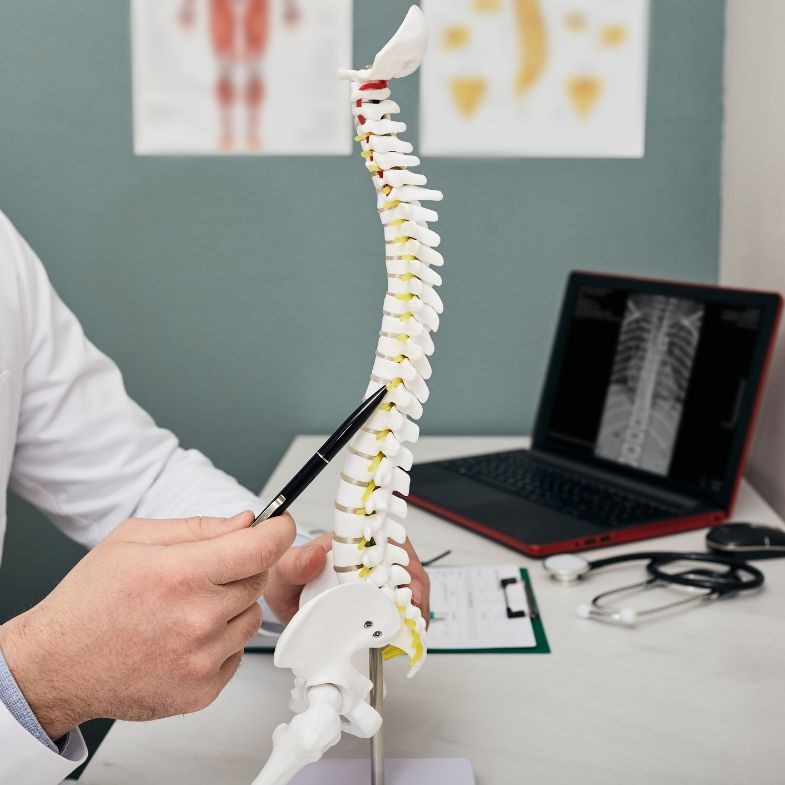 咖啡、茶飲愛好者注意！咖啡因會加速鈣質流失，醫師建議3招有效補鈣