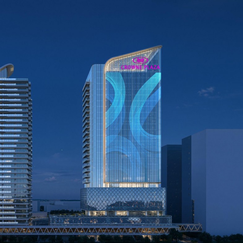 高雄新地標「皇冠假日酒店」登場！串連捷運「橘線」苓雅運動園區