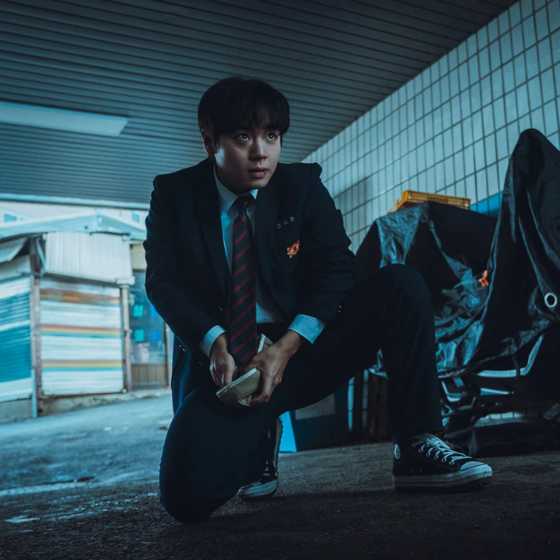 「校園霸凌」韓劇推薦 4 部！線上看《名校的階梯》《金字塔遊戲》直視殘酷現實