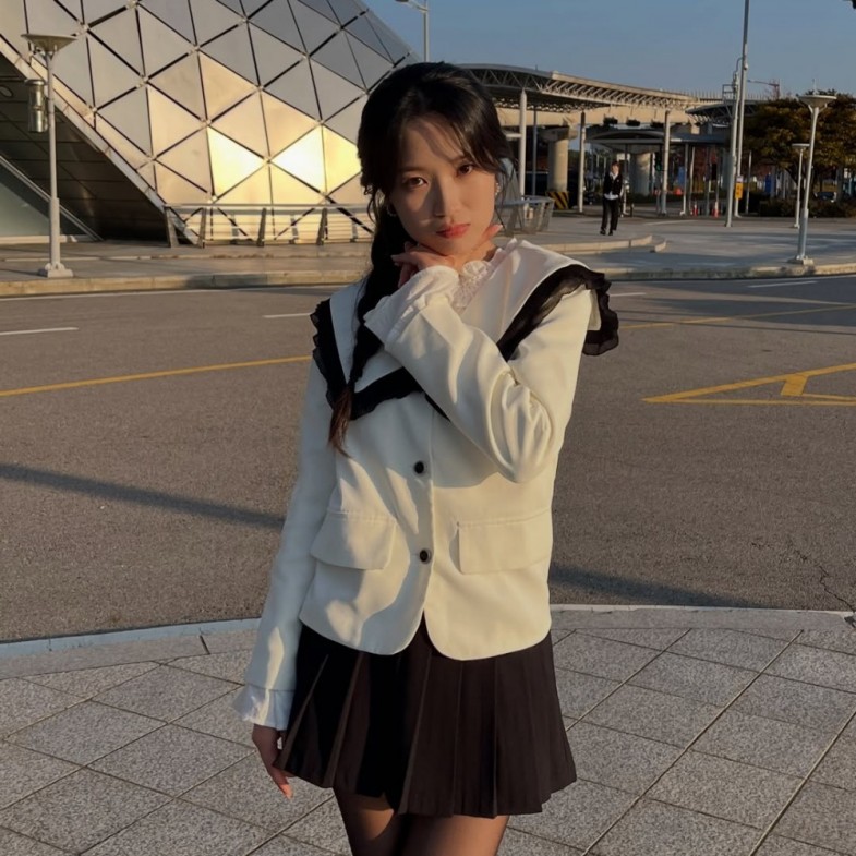 《今天開始是人類》金惠奫短裙穿搭5招解析！原來這樣穿會有大長腿！