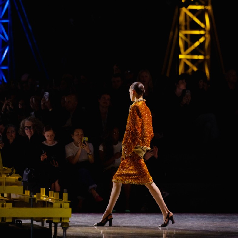 香奈兒2026秋冬大秀壓倒性好評！Jennie、高允貞現身，8點解析Matthieu Blazy如何重塑經典