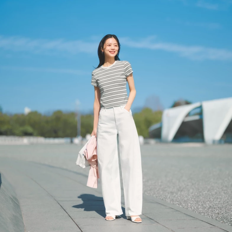 Uniqlo梨形身材怎麼穿最顯瘦？2件單品打造修身比例，Dior設計師上衣是關鍵