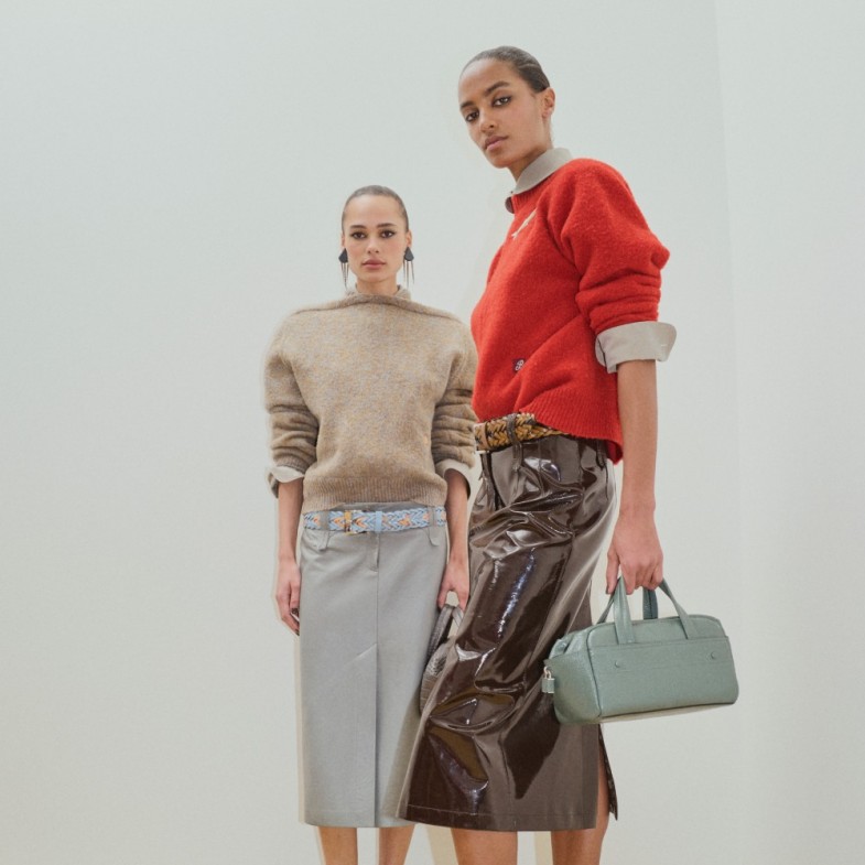 宋雨琦寶寶藍穿搭現身Tory Burch！2026秋冬大秀，打造不過時的服裝單品！