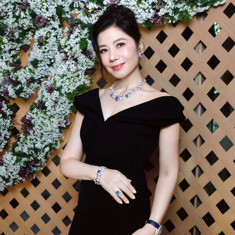 一代女神鍾楚紅現身Tiffany《花園秘境》！從天堂鳥到盛放繁花，打造最夢幻的珠寶語境