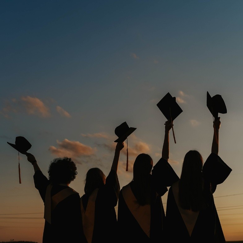 妳被「大學科系」綁架了嗎？別讓文憑成為限制：學歷只是起點，不該是妳的邊界