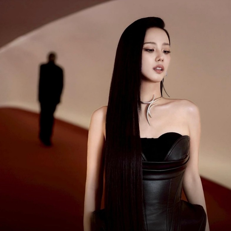 BLACKPINK Jisoo即將發行新單曲，驚喜合作One Direction Zayn！