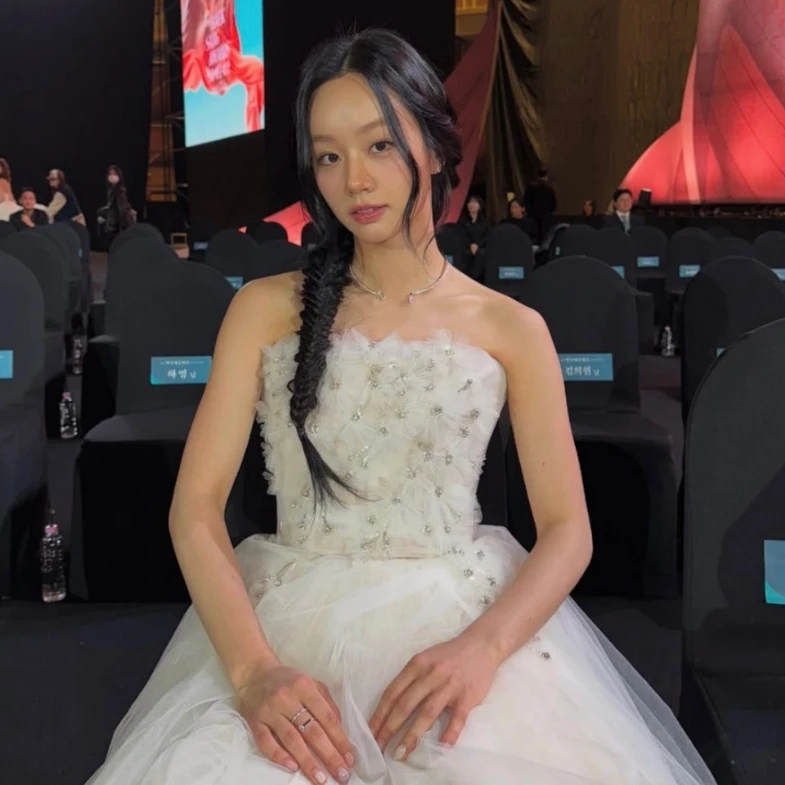 惠利台北見面會九月登場！關於她的6件事：跟Jisoo、邊佑錫都是好朋友