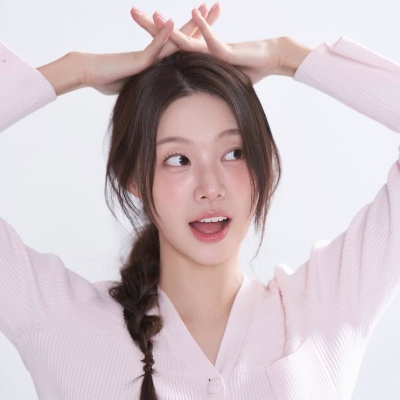 《單身即地獄4》鄭裕陳瘦身美容9大秘訣！小臉按摩、天鵝頸運動全曝光