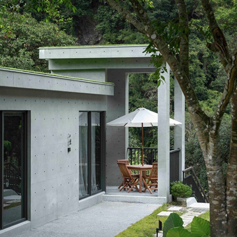 全台特色溫泉湯屋推薦Top 10！烏來「馥森阪治」隱身山林秘境，屏東「清泉」享受百年溫泉