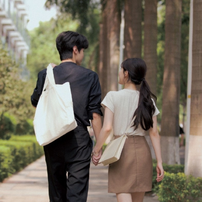 陸劇《許我耀眼》開播就奪冠！盤點趙露思8部必看代表作