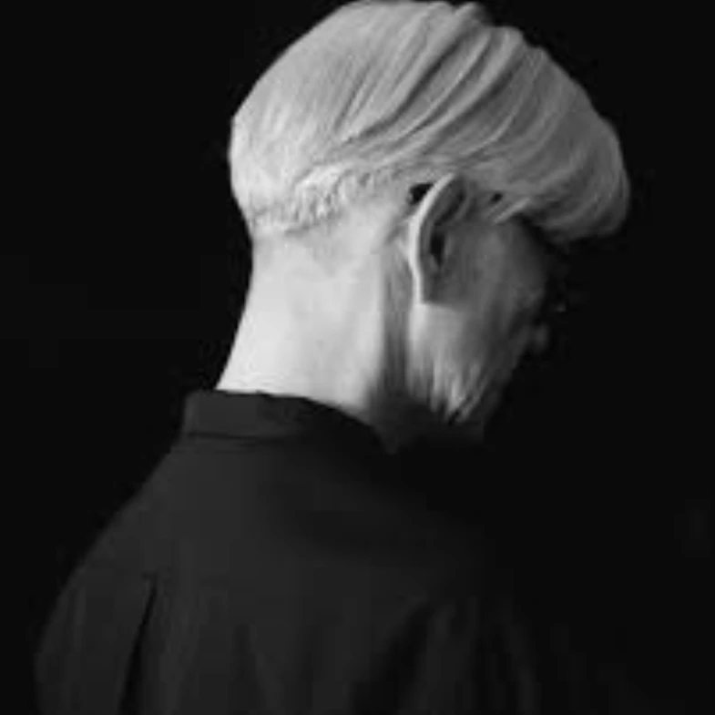 坂本龍一10個關鍵故事：奧斯卡配樂《末代皇帝》、神曲《聖誕快樂，勞倫斯先生》、最大個展十月登北美館