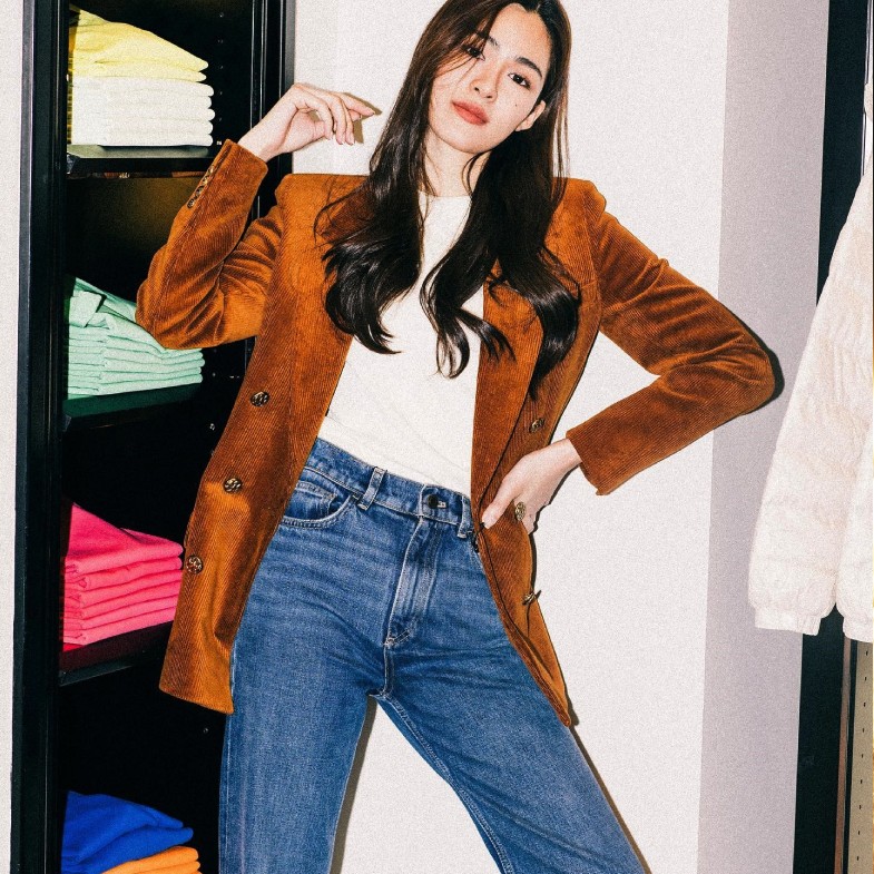 鄺玲玲牛仔褲穿搭示範：6套造型輕鬆上手，上街保證回頭率爆表