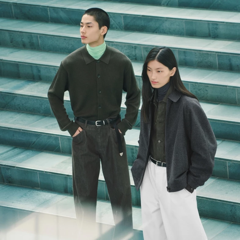 Uniqlo怎麼穿才顯瘦又減齡？獨家專訪前Chloé設計師，親授穿出高級感的秘訣！