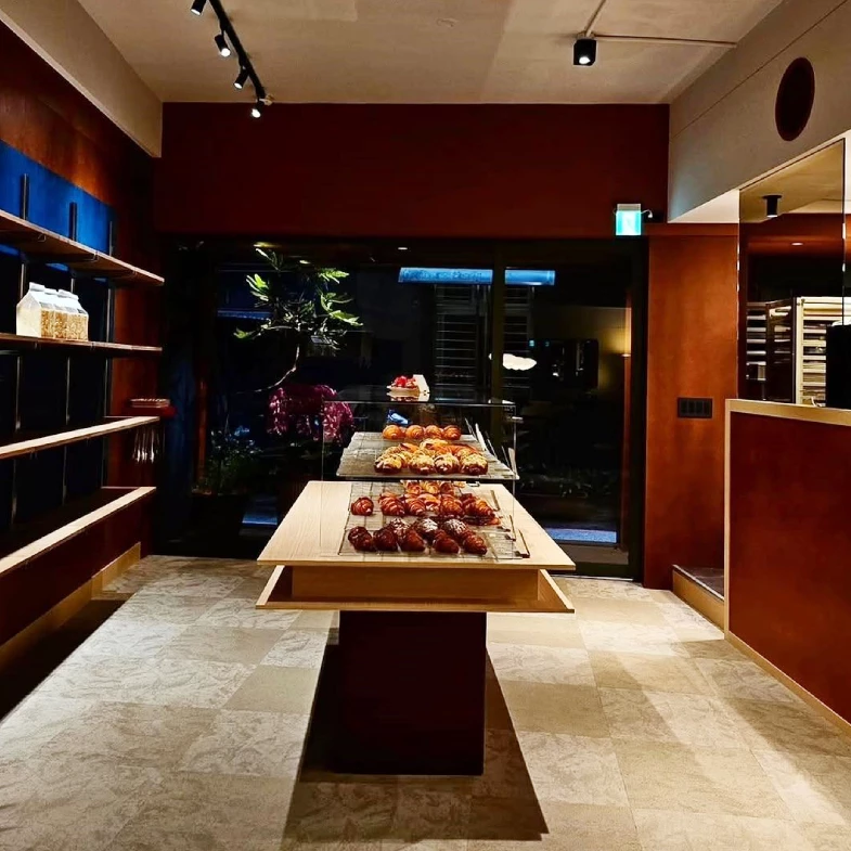 基隆最美早午餐麵包店！「Yuan」人氣可頌晚來吃不到，空間超美秒飛首爾新沙洞｜基隆人帶路
