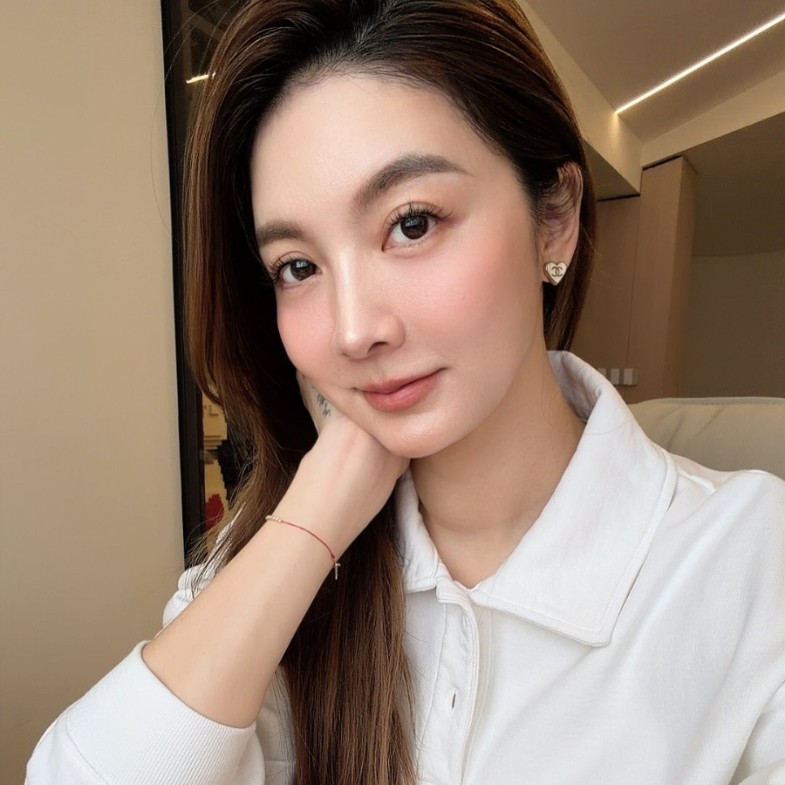 42歲吳亞馨身材依舊纖細！4大身材管理秘訣公開：低糖飲食、每天運動30分鐘