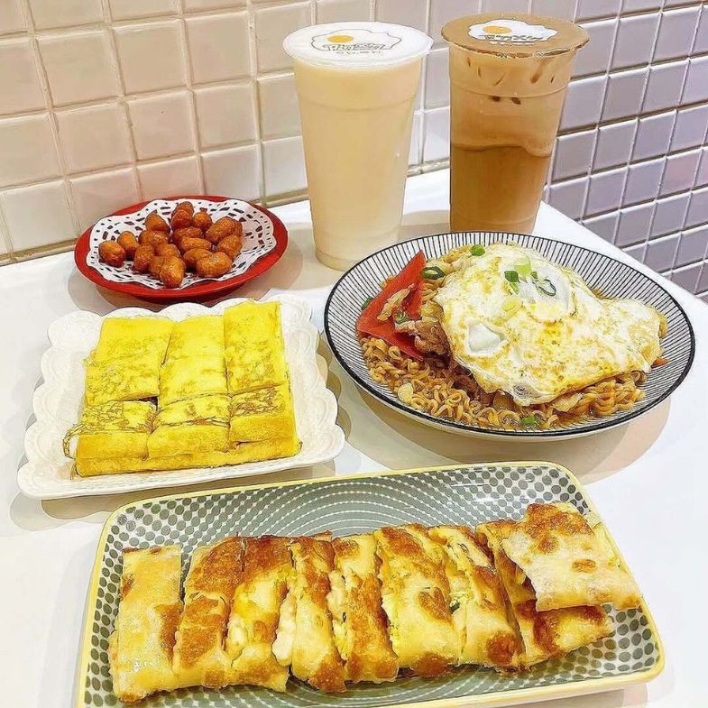 高雄巨蛋宵夜攻略！6間口袋名單大公開：榮興港式、阿樺碳烤、華寧麻辣鍋⋯看完演唱會續攤首選