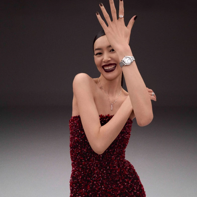 蕭邦 Happy Diamonds 系列 50 週年！全新代言人劉雯演繹經典新作